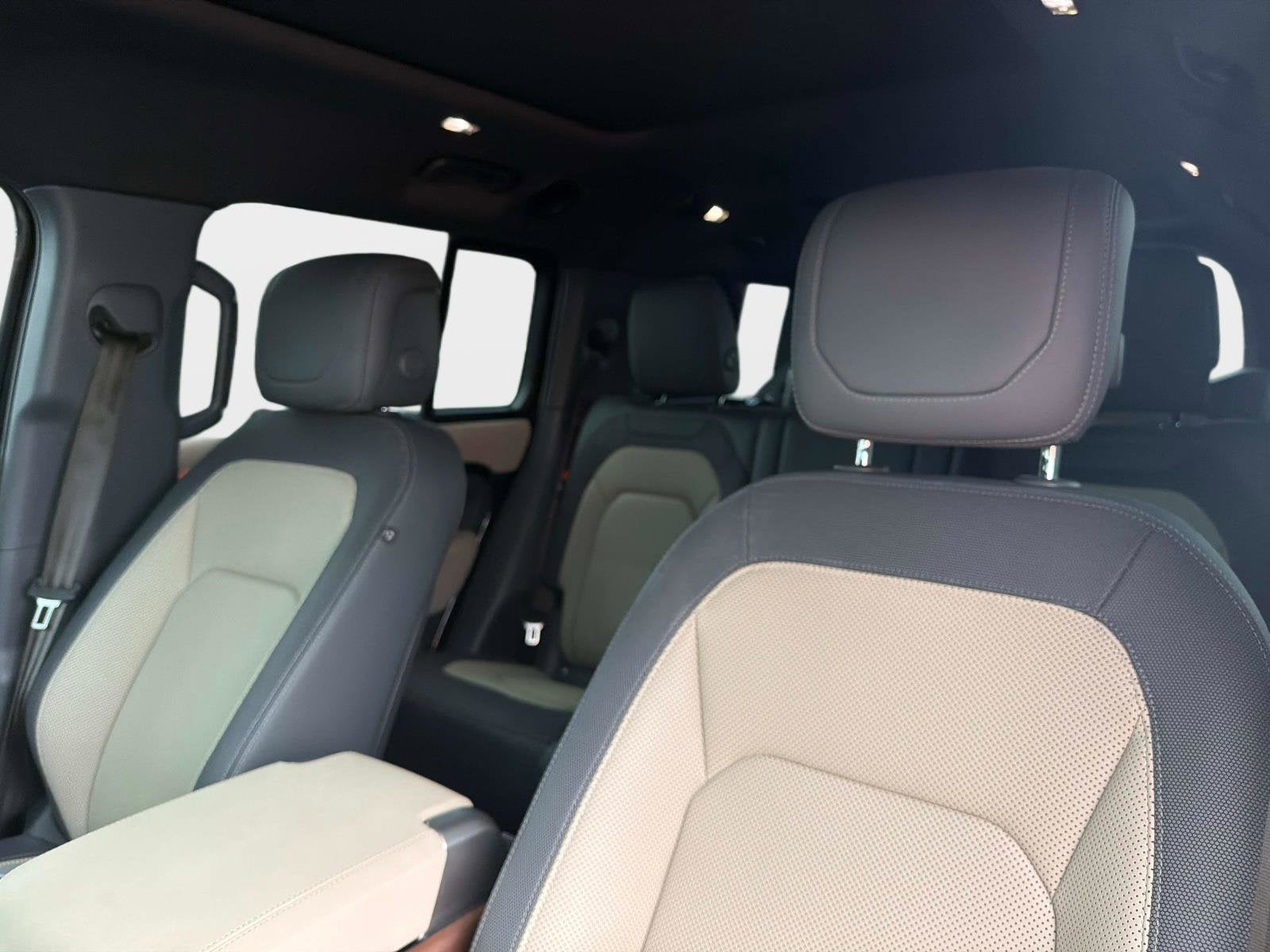 2023 Land Rover Defender X