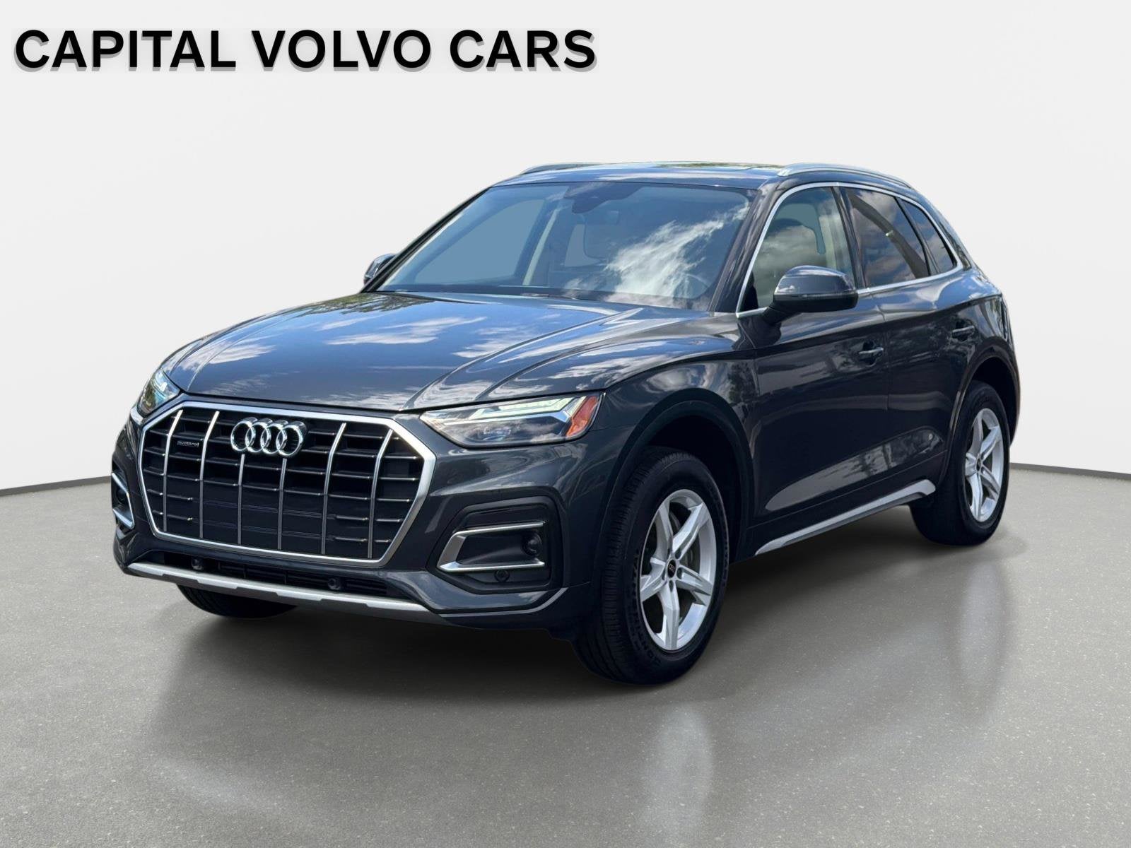 2023 Audi Q5 40 Premium's photo