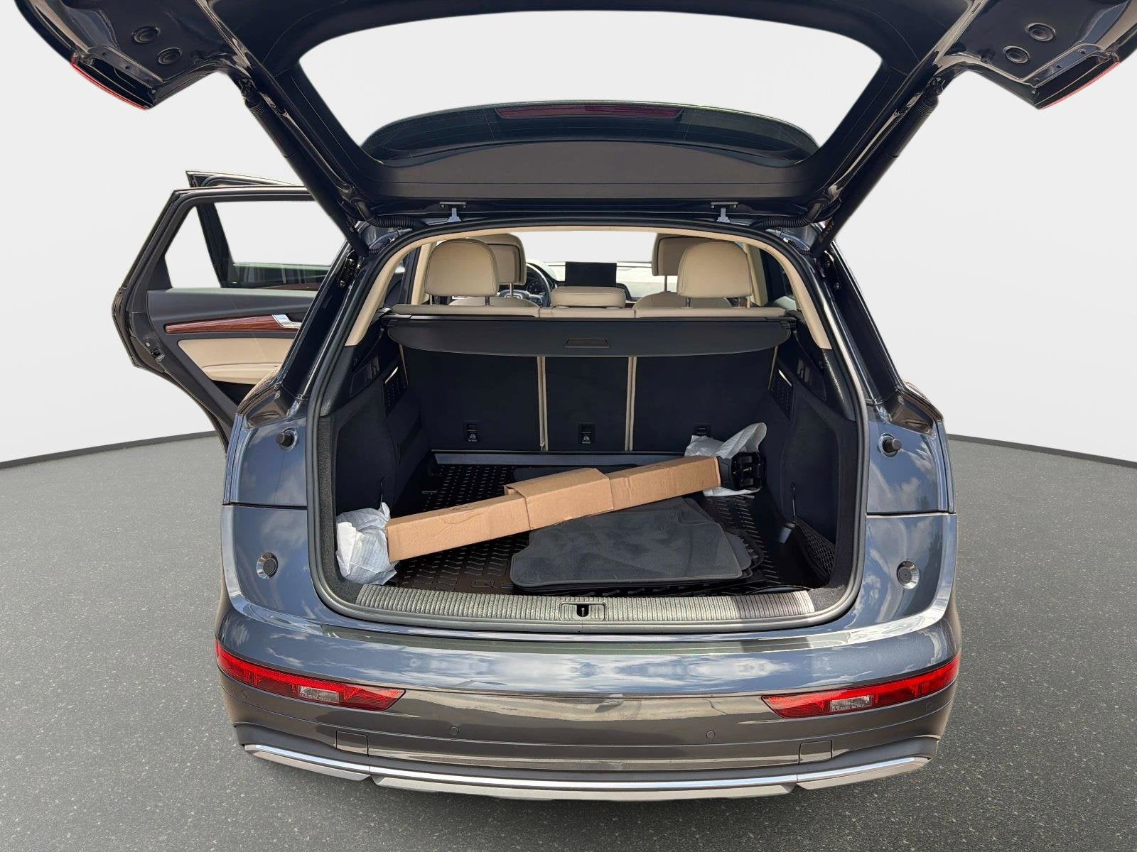 2023 Audi Q5 Premium