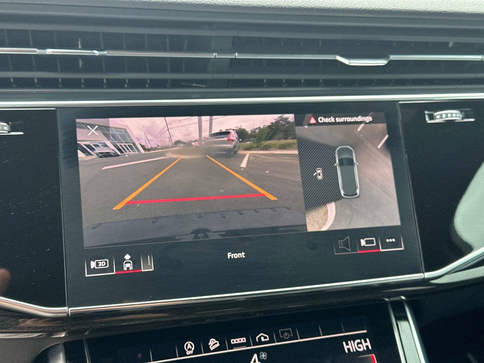 2025 Audi Q7 Premium