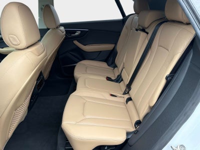 2025 Audi Q8 Premium Plus