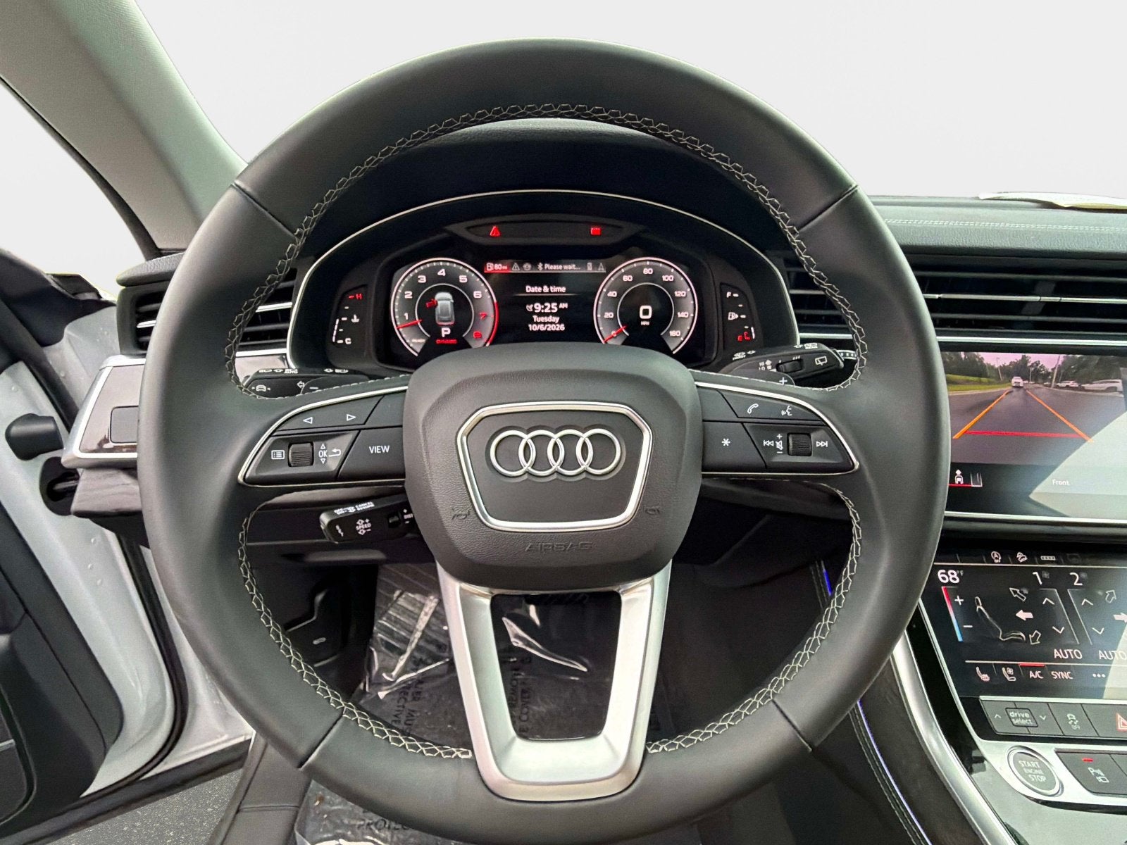 2025 Audi Q8 Premium Plus