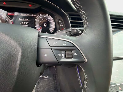 2025 Audi Q8 Premium Plus