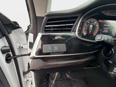 2025 Audi Q8 Premium Plus