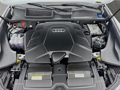 2025 Audi Q8 Premium Plus