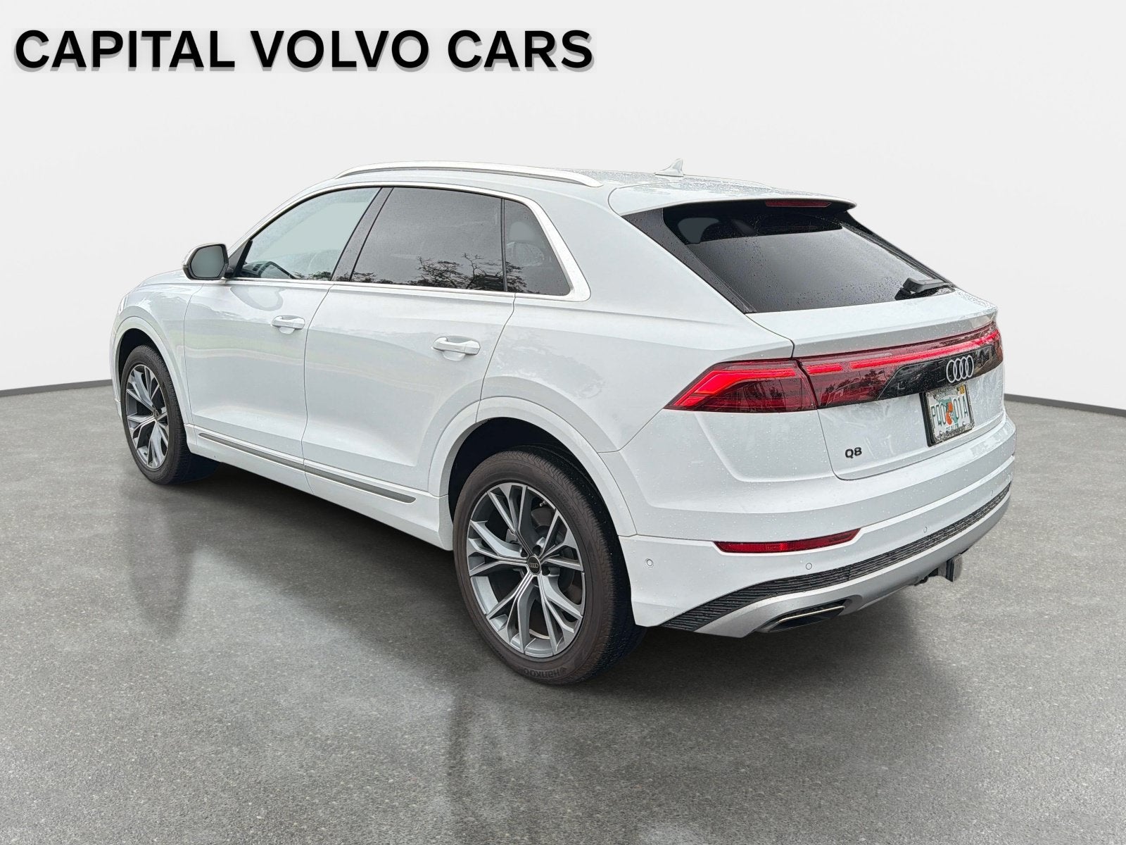 2025 Audi Q8 Premium Plus