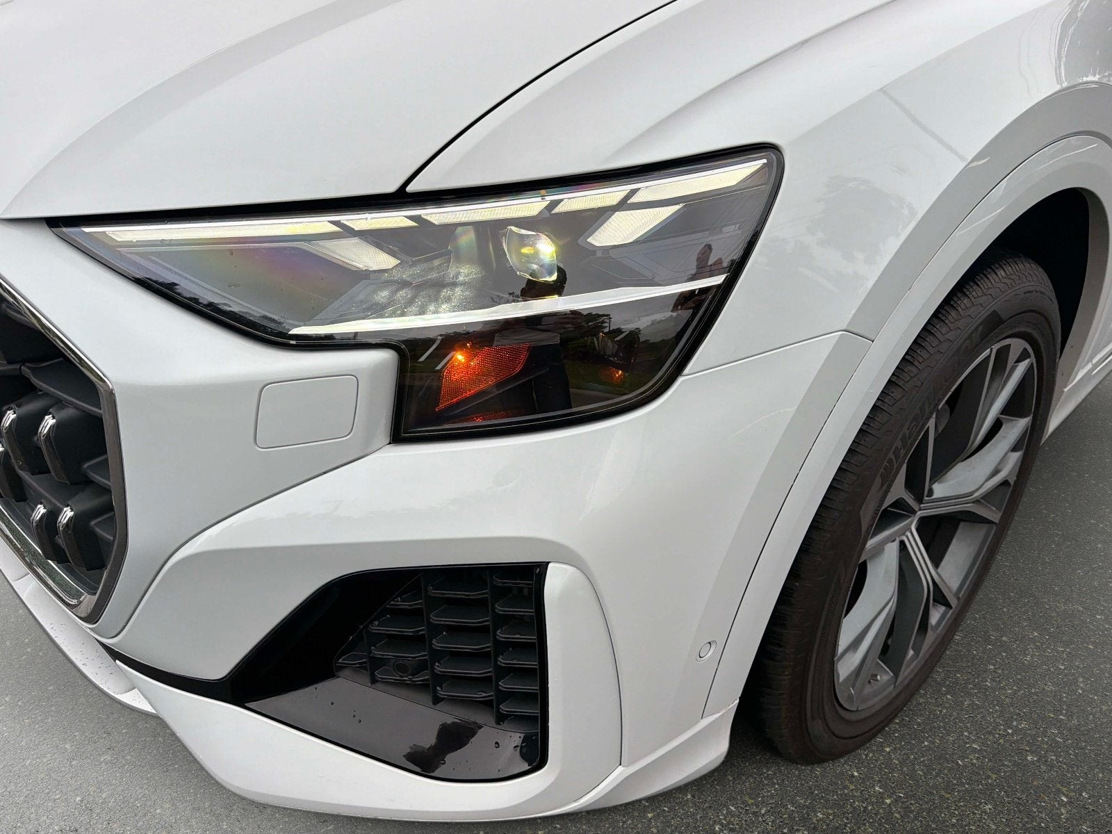 2025 Audi Q8 Premium Plus
