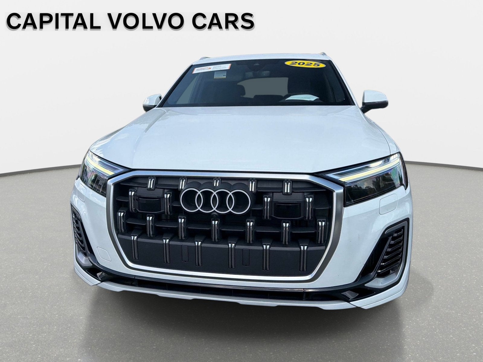 2025 Audi Q7 Premium Plus