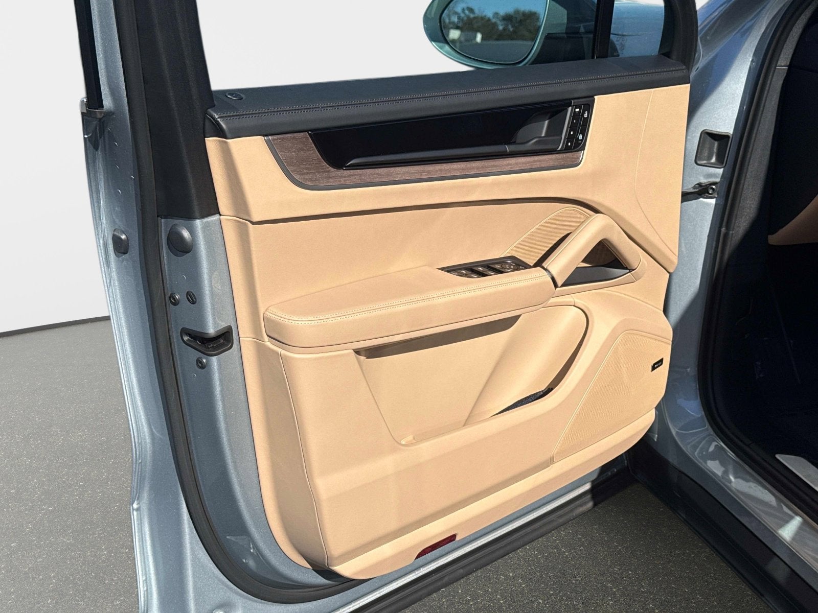 2026 Porsche Cayenne E-Hybrid