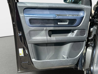 2025 Volkswagen ID. Buzz Pro S