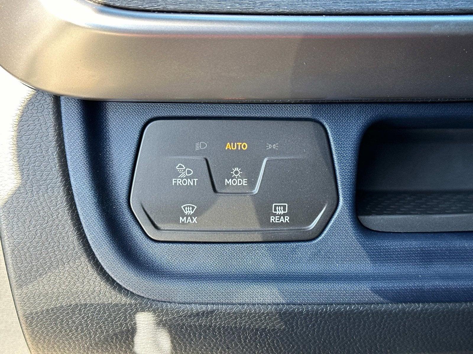 2025 Volkswagen ID. Buzz Pro S