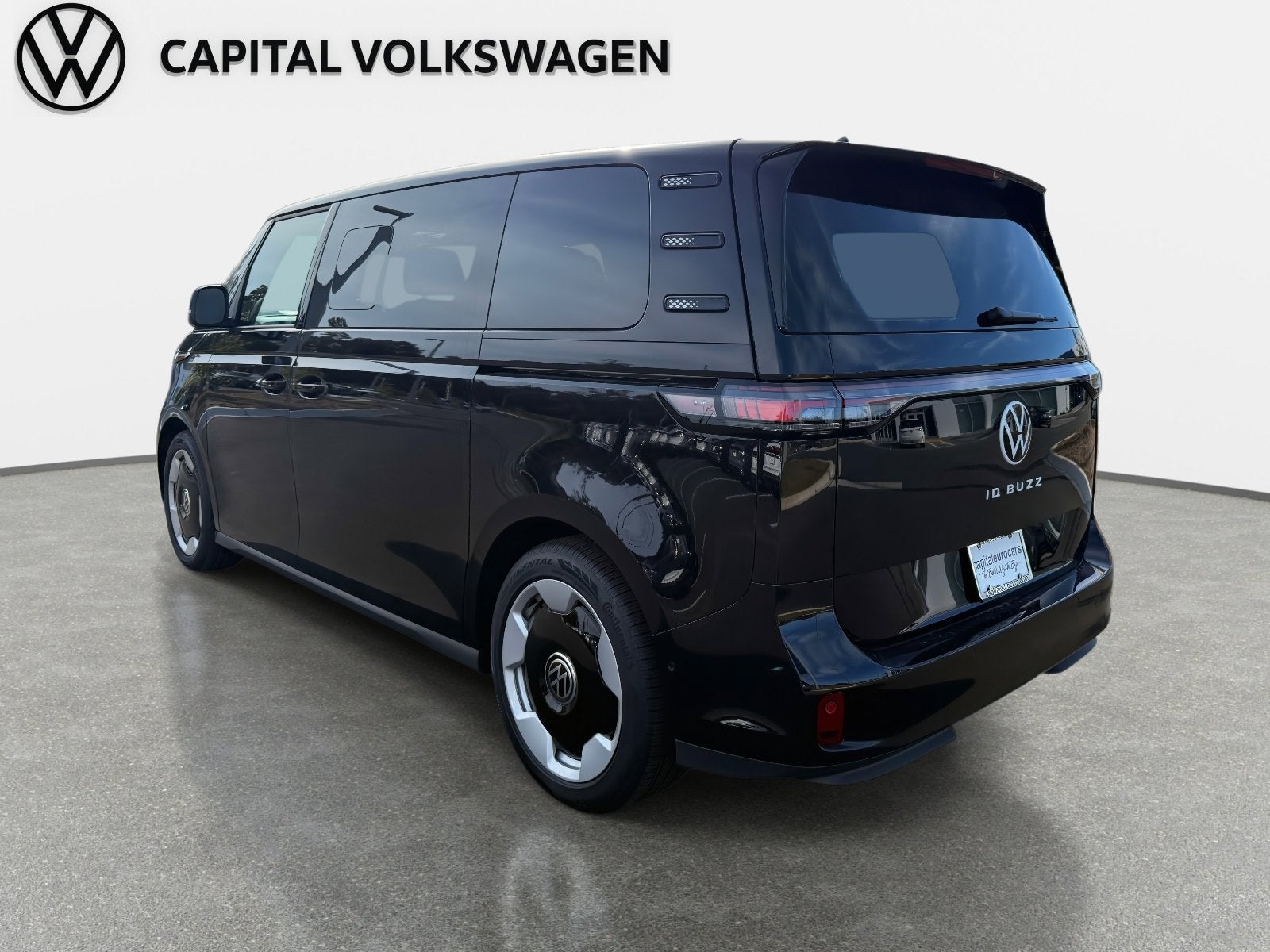 2025 Volkswagen ID. Buzz Pro S