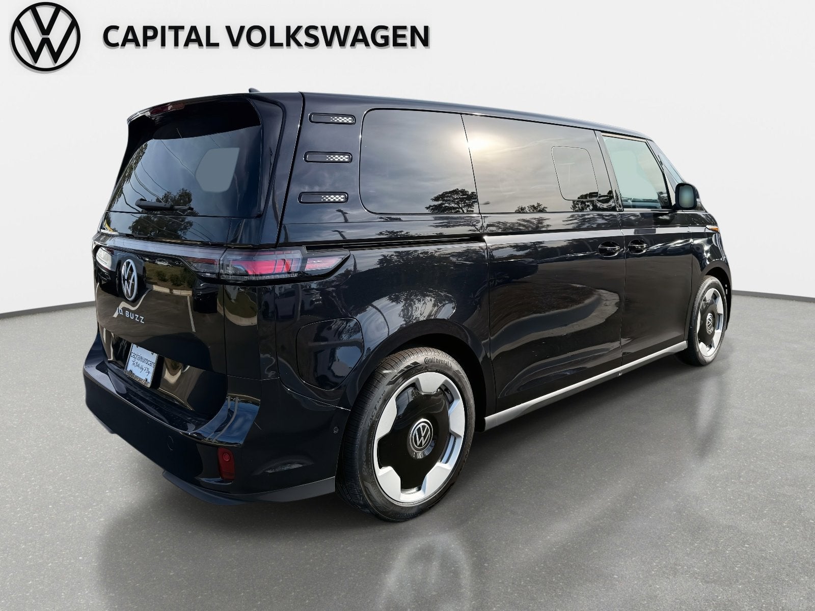 2025 Volkswagen ID. Buzz Pro S