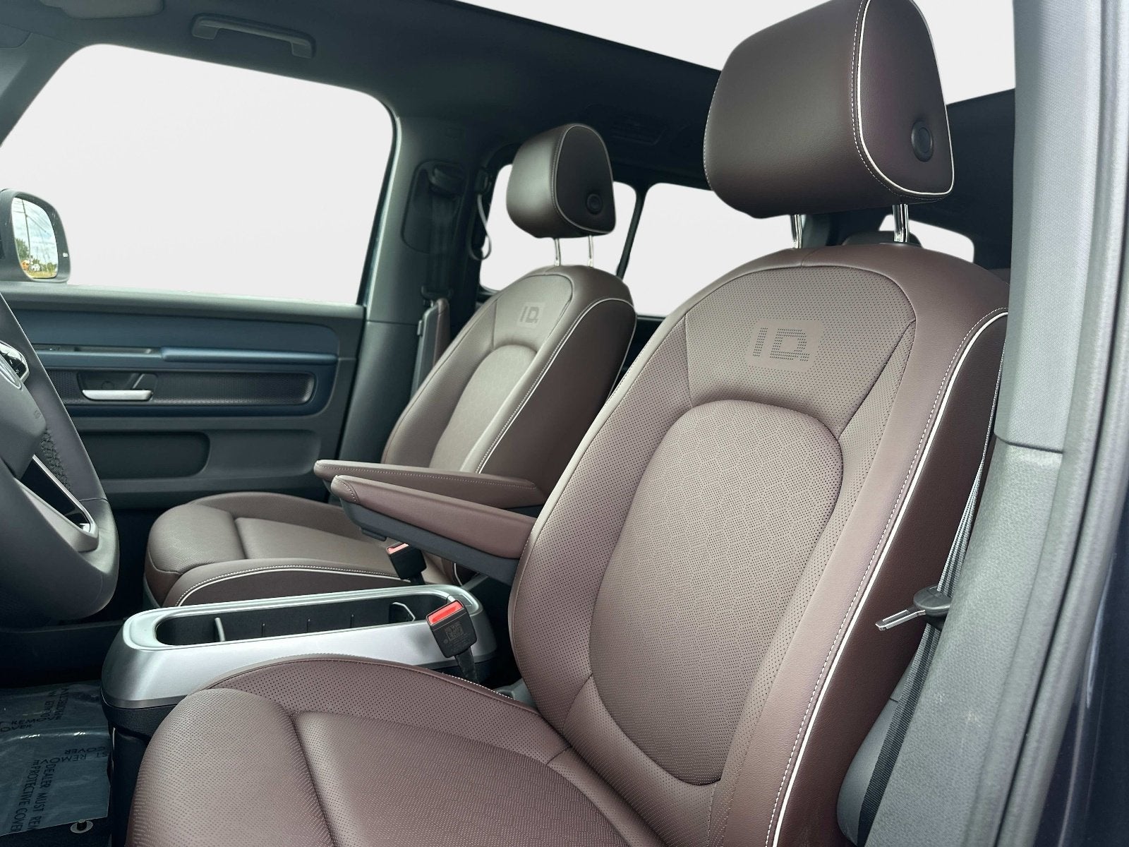 2025 Volkswagen ID. Buzz Pro S Plus