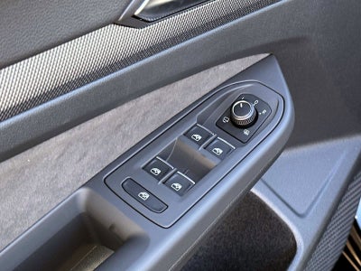 2026 Volkswagen Golf GTI SE