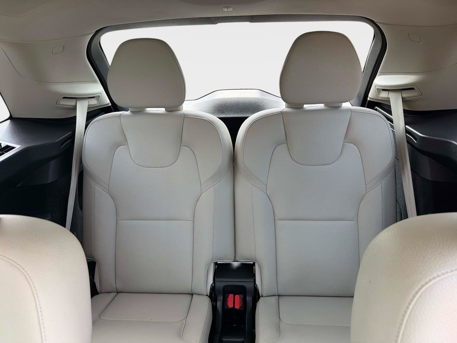 2023 Volvo XC90 Plus