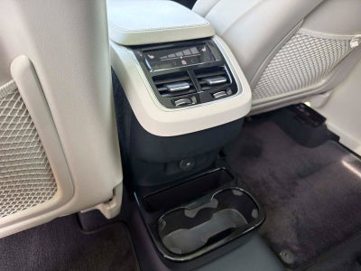 2023 Volvo XC90 Plus