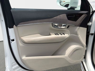 2023 Volvo XC90 Plus