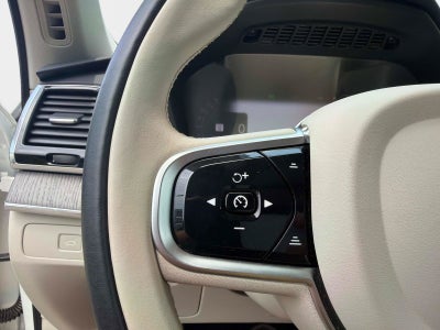 2023 Volvo XC90 Plus