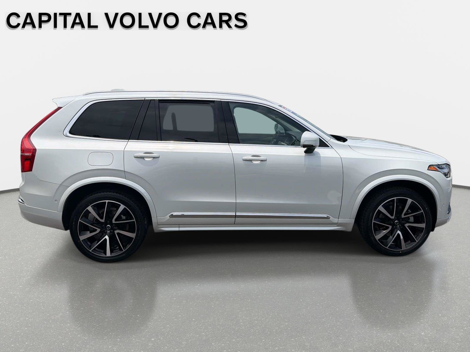 2023 Volvo XC90 Plus