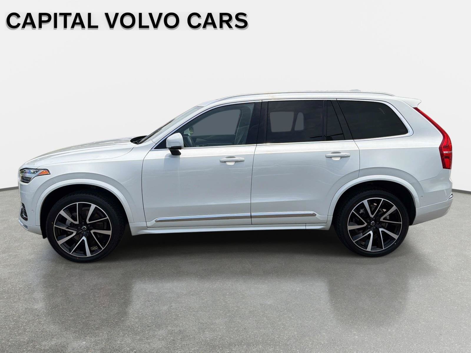 2023 Volvo XC90 Plus