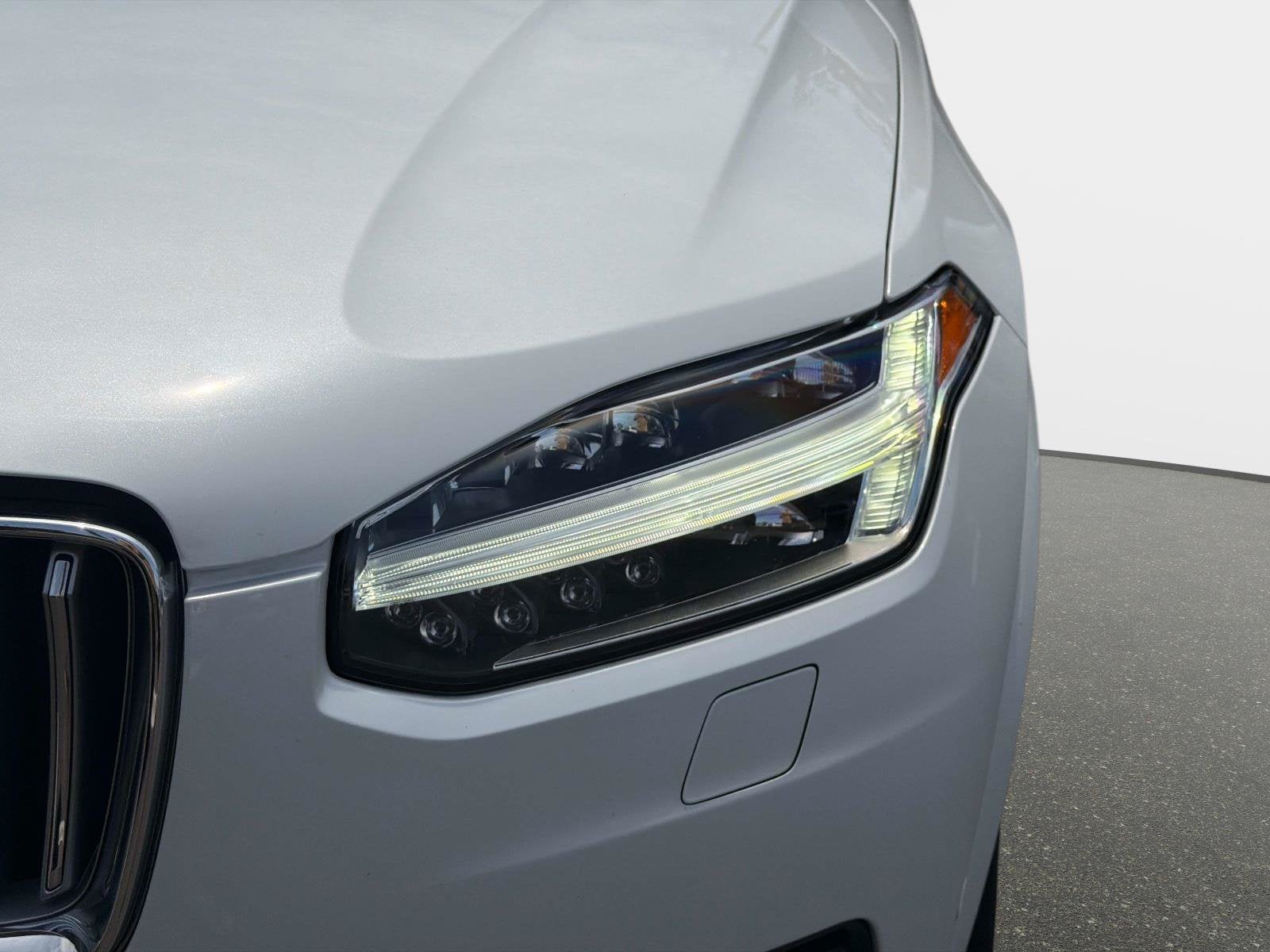 2023 Volvo XC90 Plus