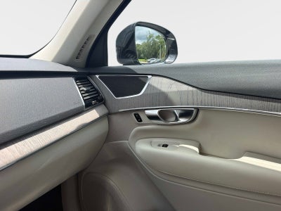 2025 Volvo XC90 Plus