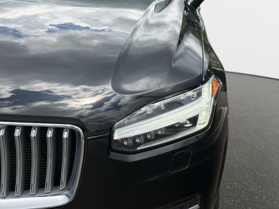 2025 Volvo XC90 Plus