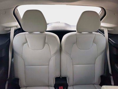 2025 Volvo XC90 Core