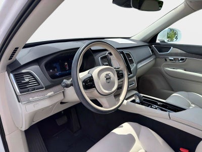 2025 Volvo XC90 Core