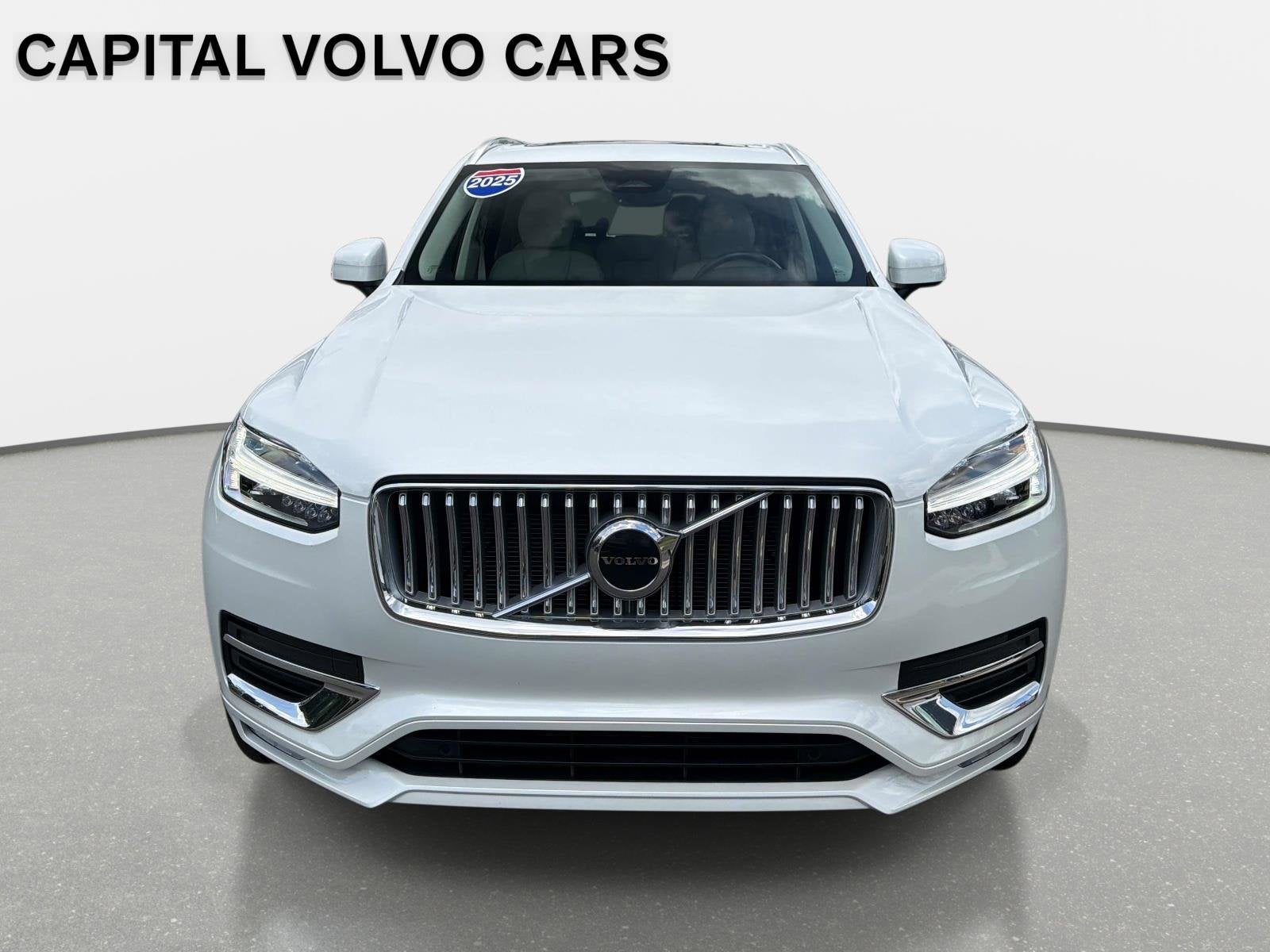 2025 Volvo XC90 Core