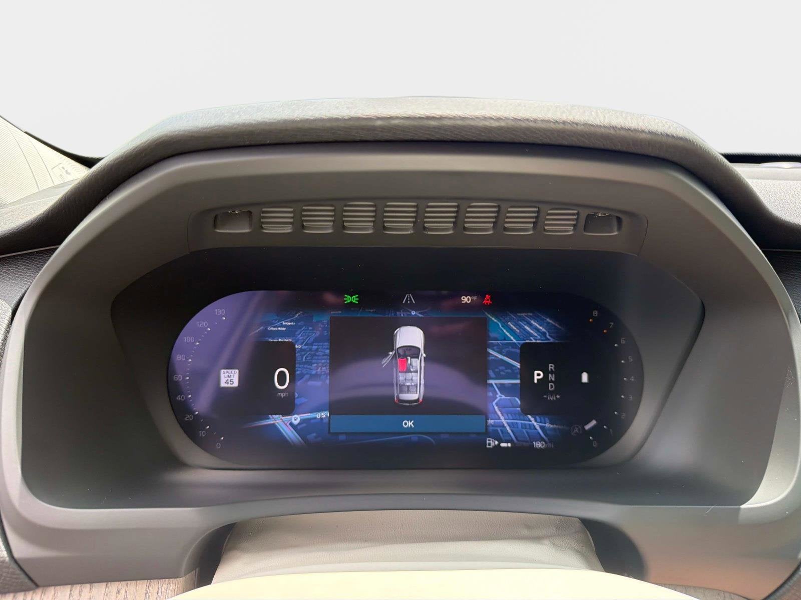 2025 Volvo XC90 Core