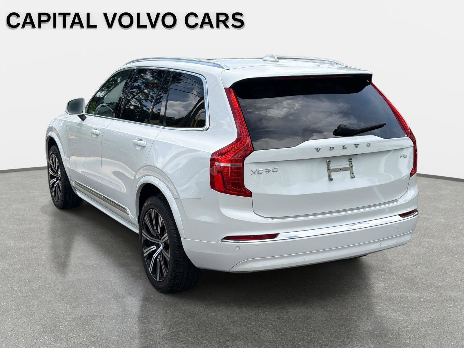 2025 Volvo XC90 Core