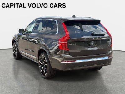 2023 Volvo XC90 Plus