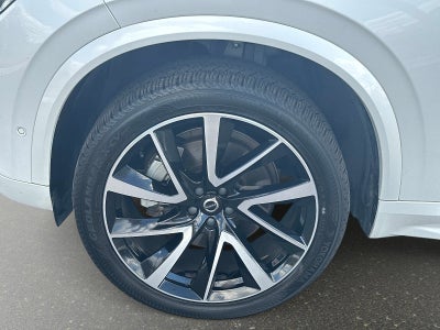 2023 Volvo XC90 Plus