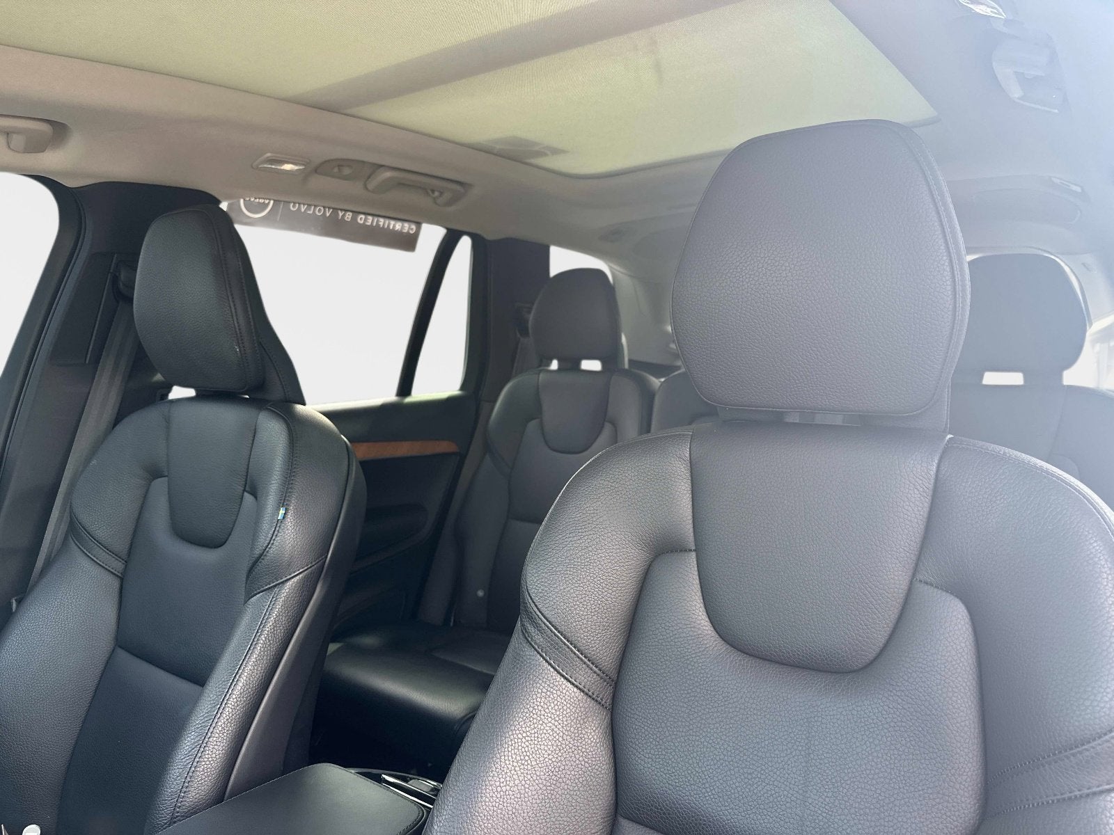 2023 Volvo XC90 Plus