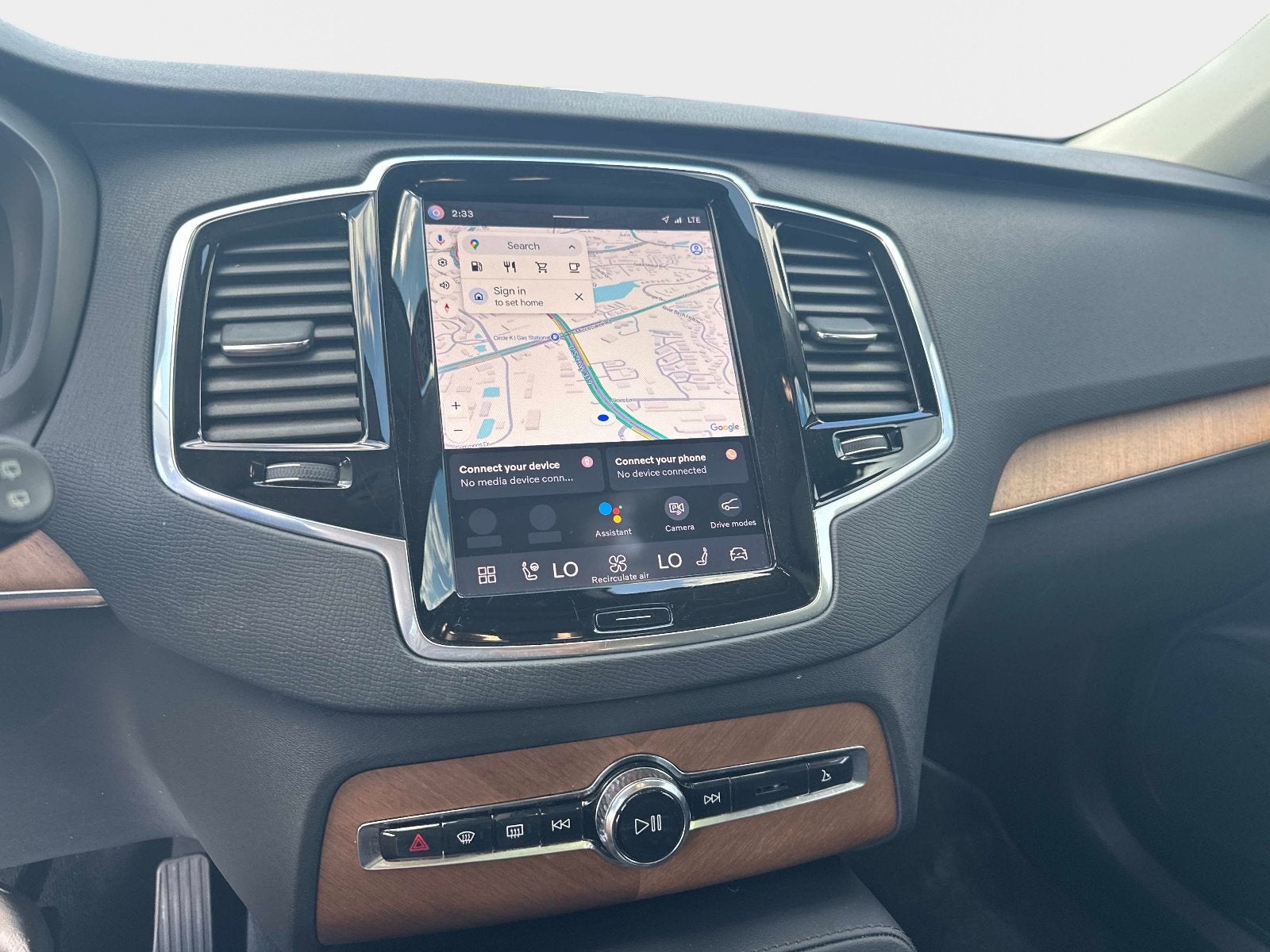 2023 Volvo XC90 Plus