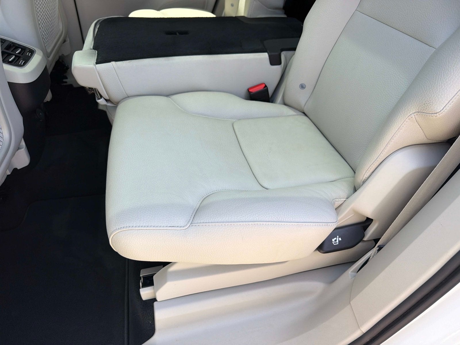 2021 Volvo XC90 Momentum