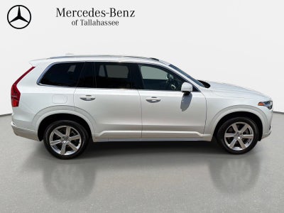 2021 Volvo XC90 Momentum