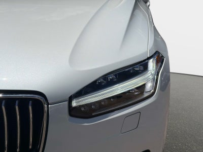 2021 Volvo XC90 Momentum