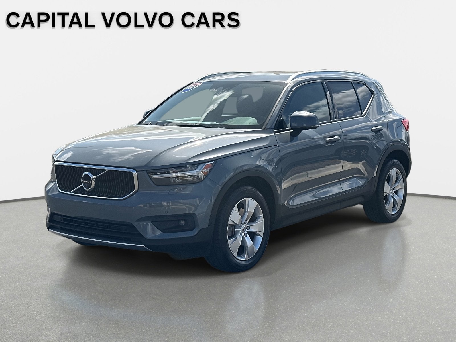 2021 Volvo XC40 Momentum