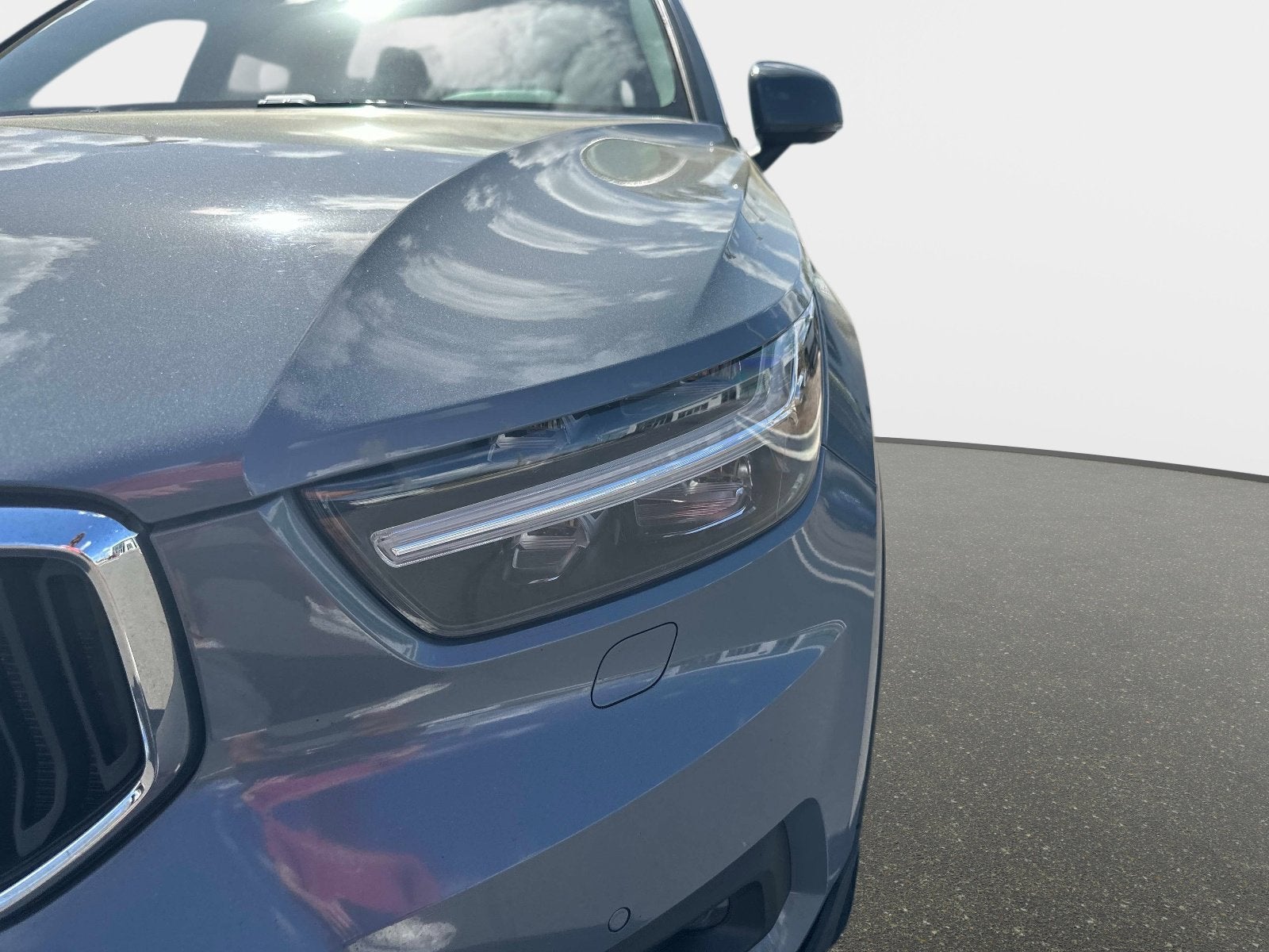 2021 Volvo XC40 Momentum