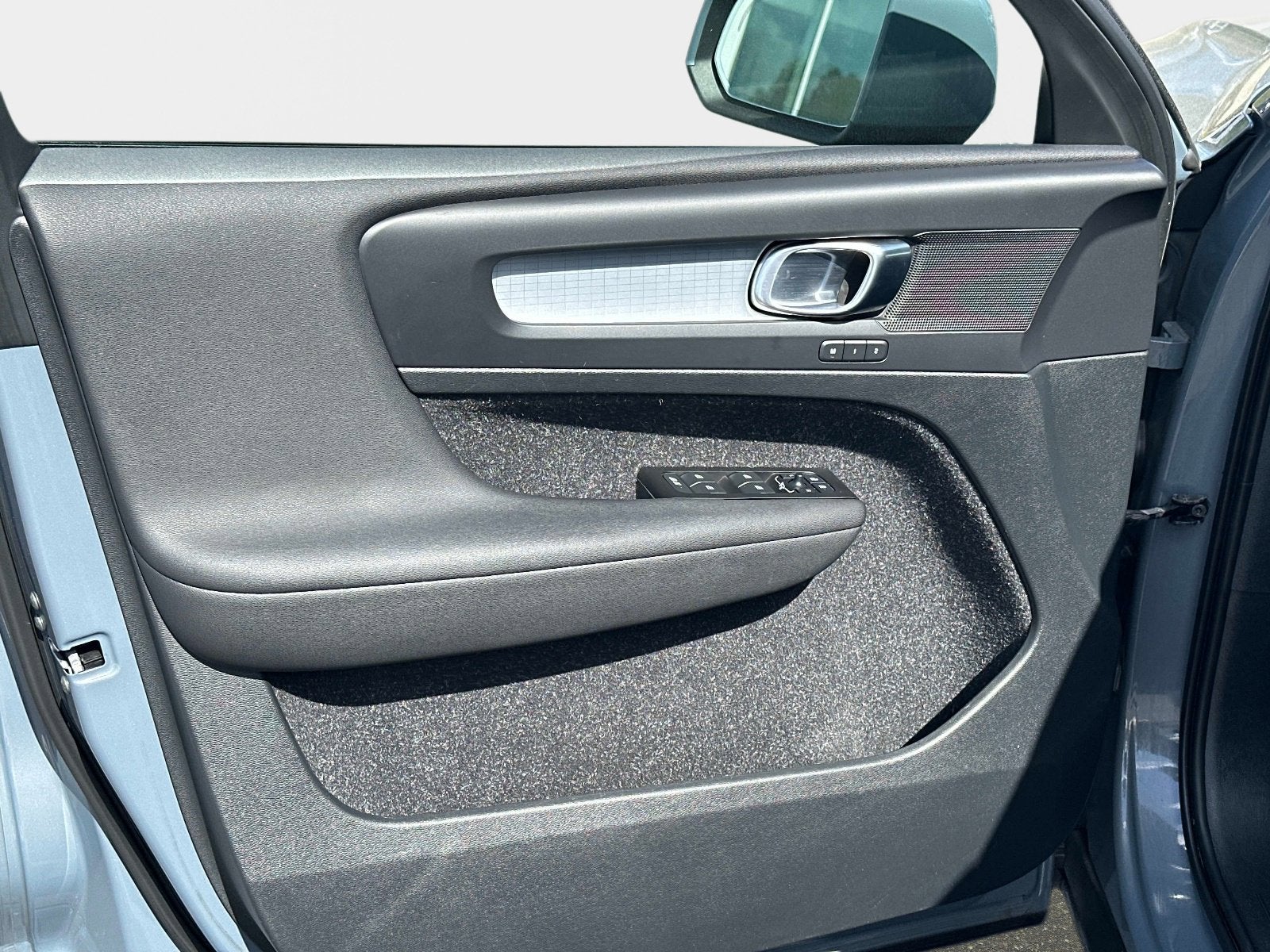 2021 Volvo XC40 Momentum