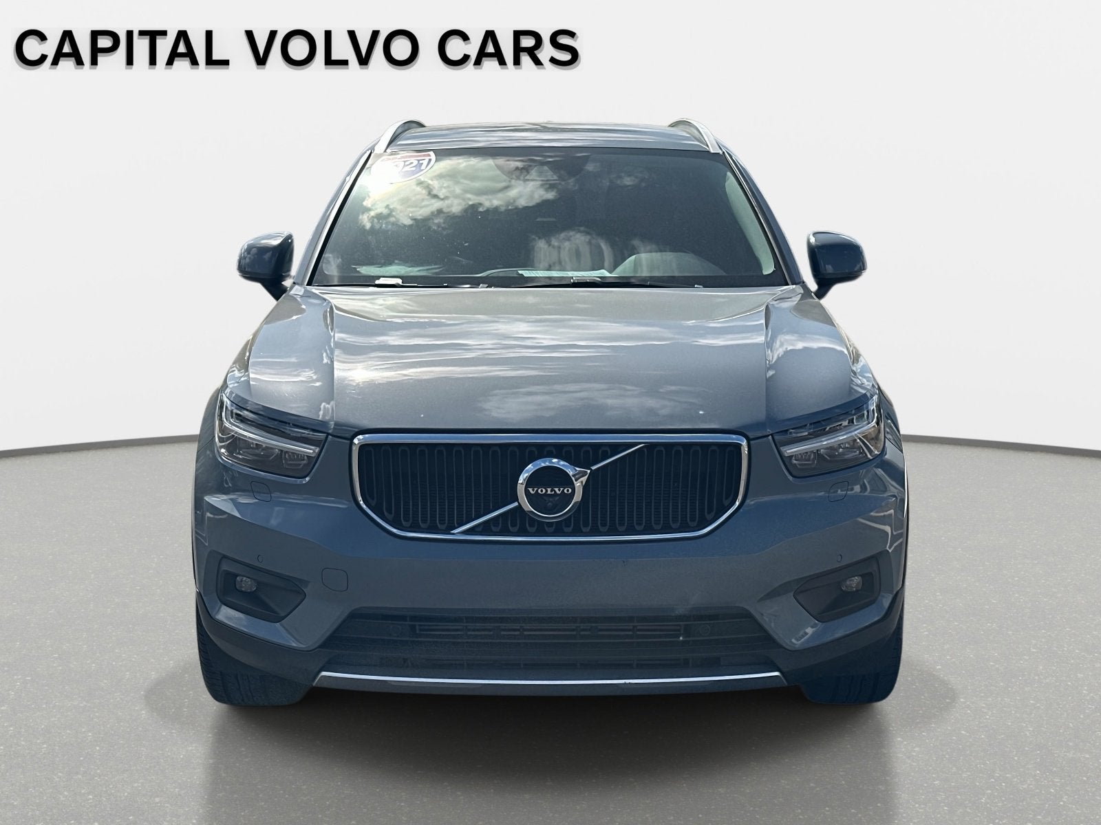2021 Volvo XC40 Momentum