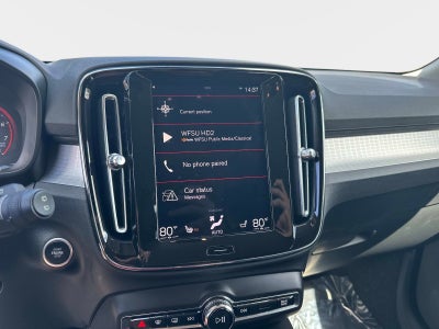 2021 Volvo XC40 Momentum