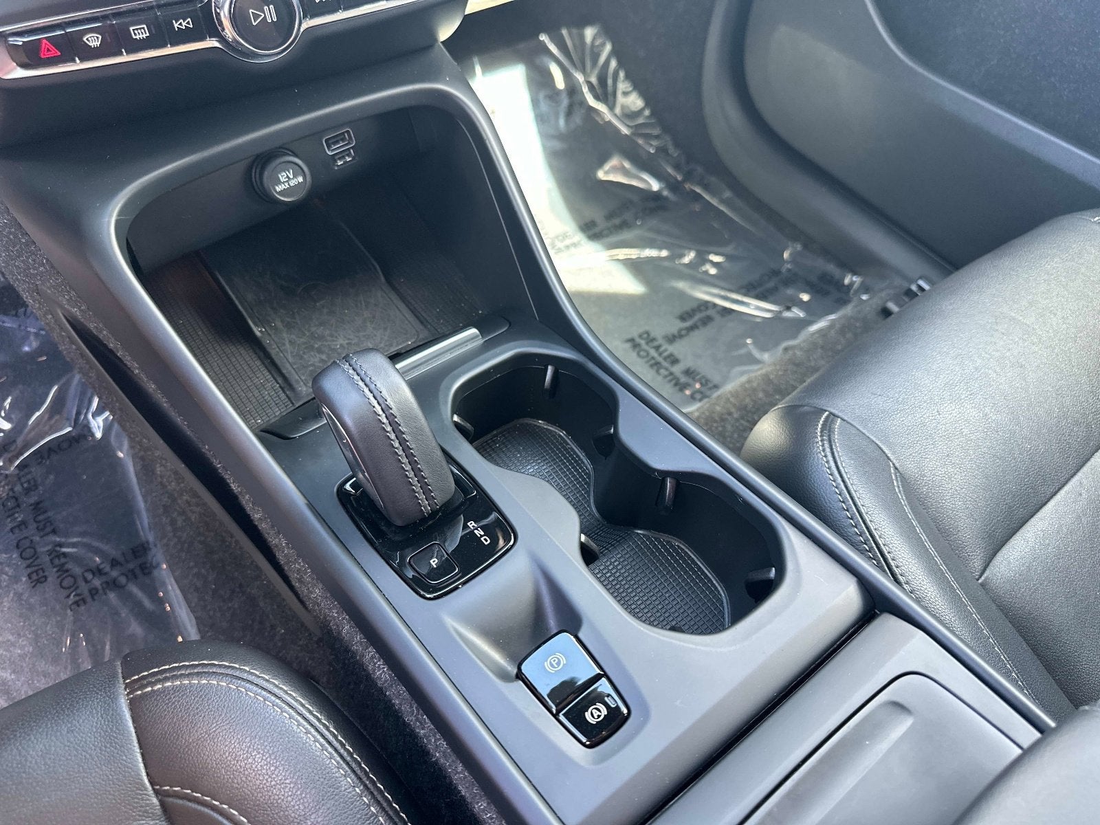 2021 Volvo XC40 Momentum