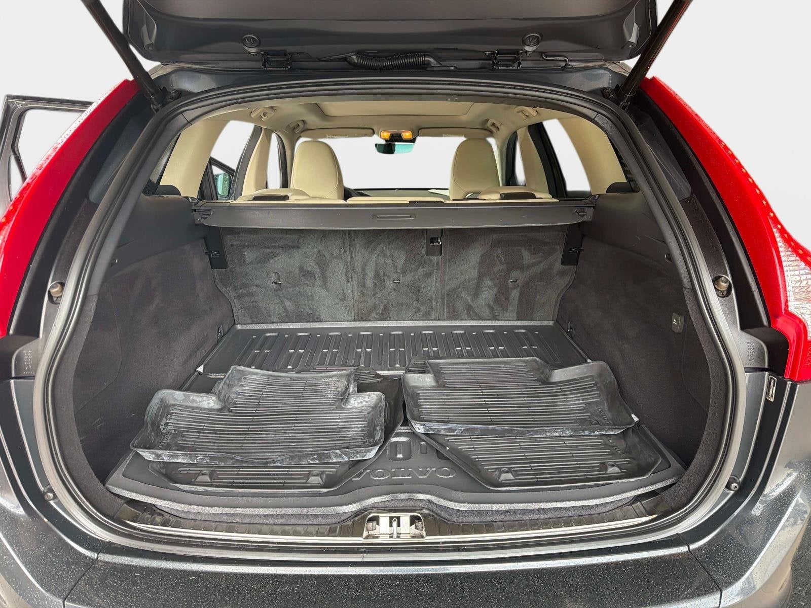 2016 Volvo XC60 T5 Drive-E Premier