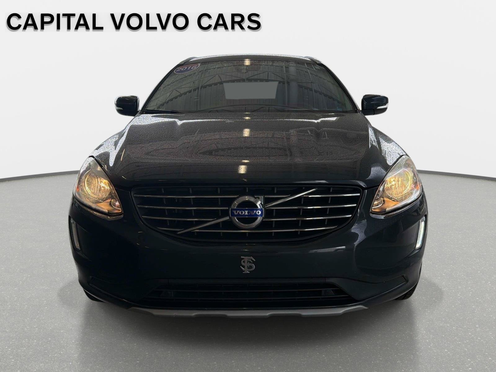 2016 Volvo XC60 T5 Drive-E Premier