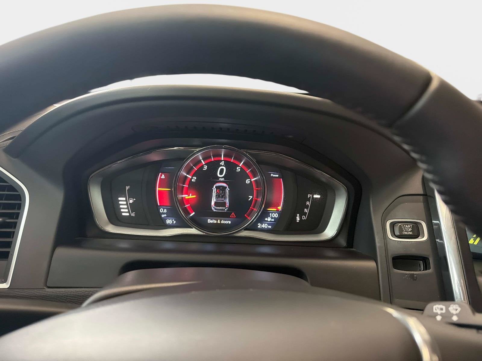 2016 Volvo XC60 T5 Drive-E Premier