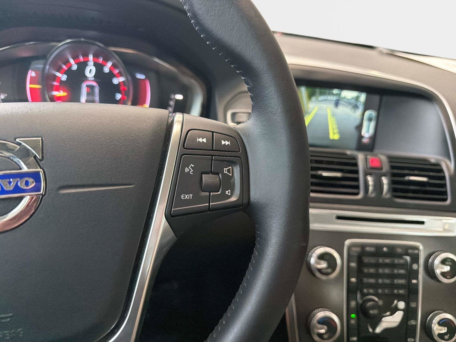 2016 Volvo XC60 T5 Drive-E Premier